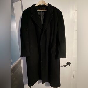 Bill Blass Black Trench Coat for Men